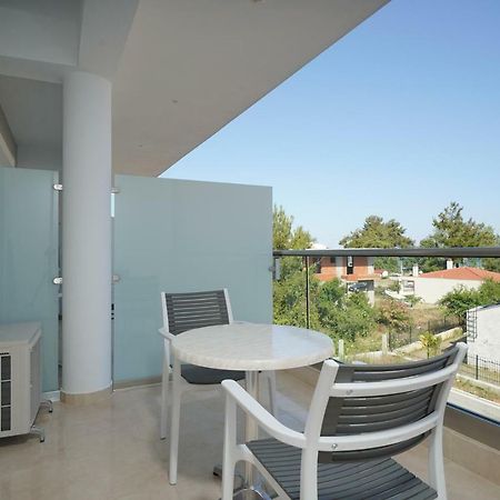 La Santa Hotel Chrysi Ammoudia Bagian luar foto