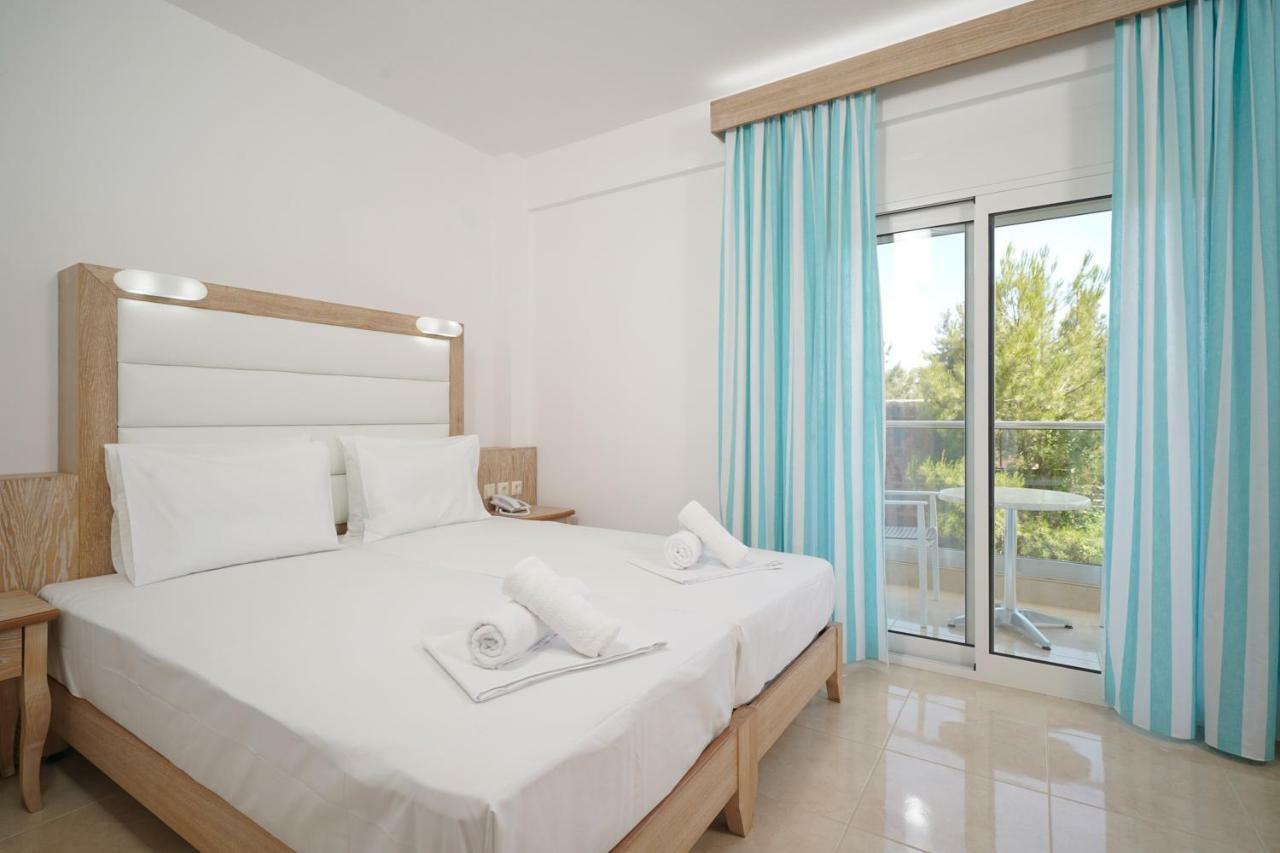 La Santa Hotel Chrysi Ammoudia Bagian luar foto